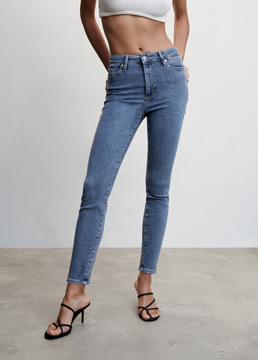 pantalon-skinny-femme-866odv-1.jpg