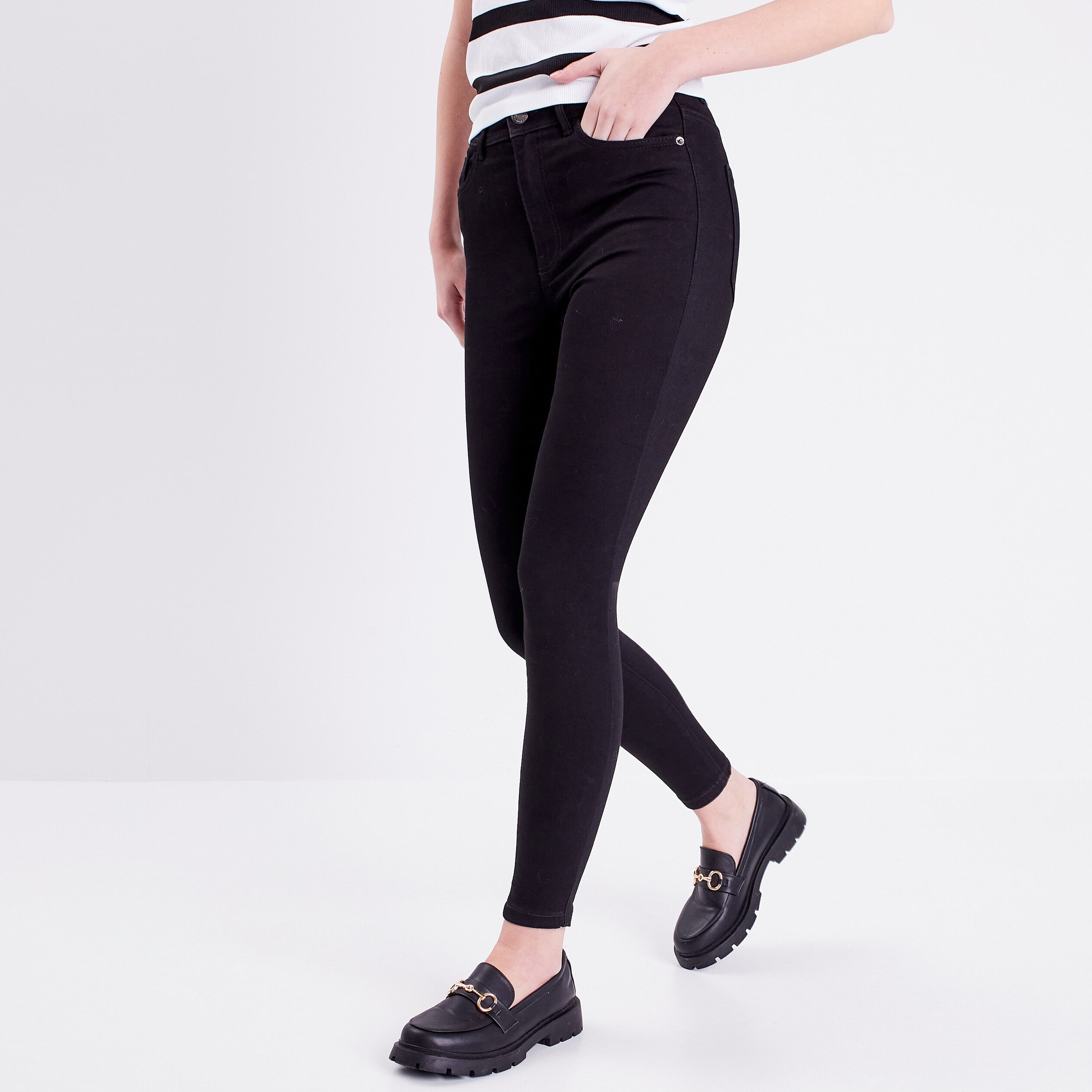 pantalon-skinny-femme-870qcr-1.jpg